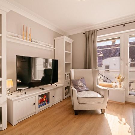 Wohlfuehl-Apartment Sandmuschel Im Naturschutzgebiet Mit Privatstrand Фридрихсхафен Экстерьер фото