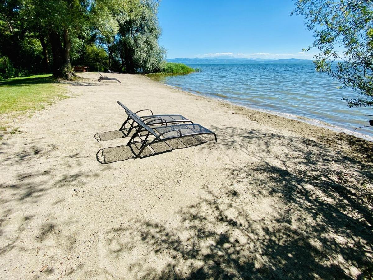Wohlfuehl-Apartment Sandmuschel Im Naturschutzgebiet Mit Privatstrand Фридрихсхафен Экстерьер фото
